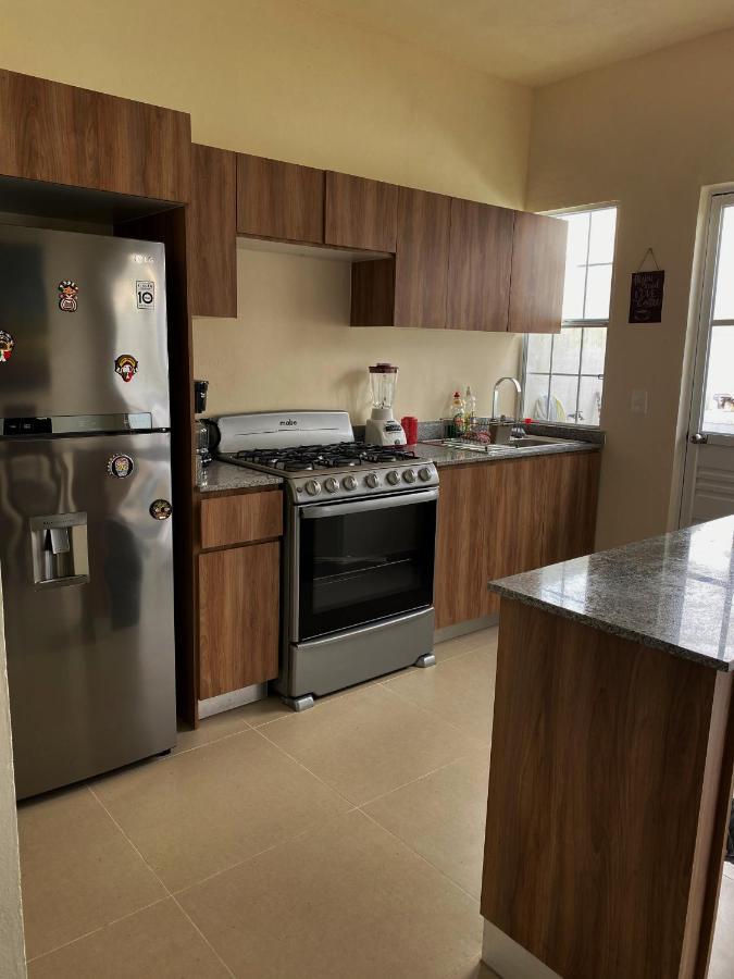 Cozy Family Vacation Home Near The Beach! Playa del Carmen Buitenkant foto