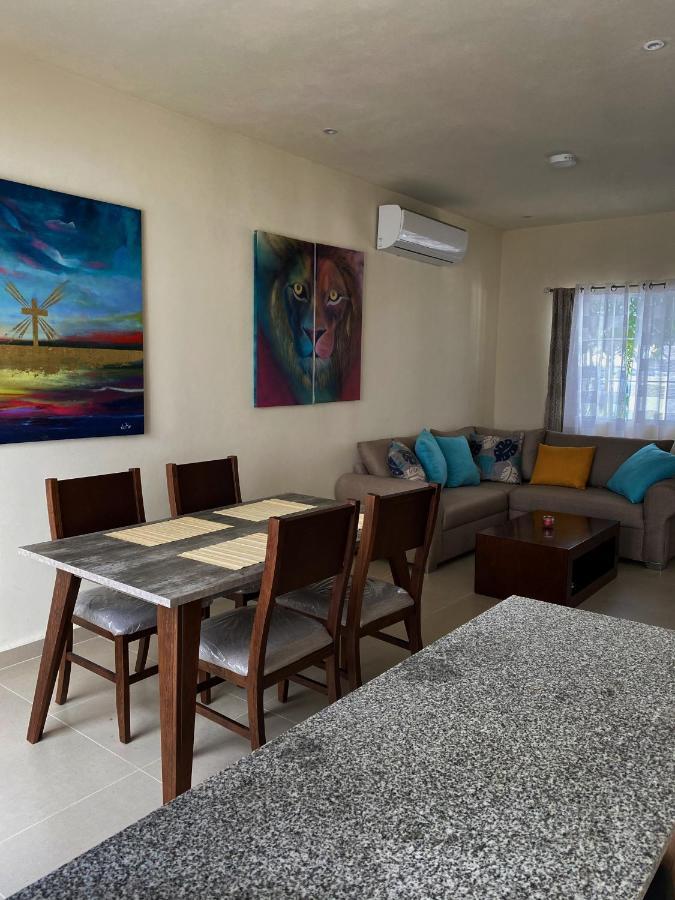 Cozy Family Vacation Home Near The Beach! Playa del Carmen Buitenkant foto